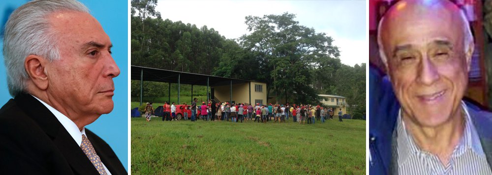 Cerca de 350 militantes do MST ocuparam nesta quarta-feira, 7, a Fazenda Esmeralda, que fica entre Lucianópolis e Duartina (SP); a fazenda está registrada em nome da empresa Argeplan, do amigo e apontado como laranja de Michel Temer, João Batista Lima Filho, o Coronel Lima; propriedade foi citada nas delações de Ricardo Saud e Joesley Batista, em âmbito do inquérito que investiga MP dos Portos; Temer e Lima tiveram os sigilos bancários e fiscais quebrados pelo ministro Luis Roberto Barroso, relator do inquérito no STF
(Foto: Aquiles Lins) Cerca de 350 militantes do MST ocuparam nesta quarta-feira, 7, a Fazenda Esmeralda, que fica entre Lucianópolis e Duartina (SP); a fazenda está registrada em nome da empresa Argeplan, do amigo e apontado como laranja de Michel Temer, João Batista Lima Filho, o Coronel Lima; propriedade foi citada nas delações de Ricardo Saud e Joesley Batista, em âmbito do inquérito que investiga MP dos Portos; Temer e Lima tiveram os sigilos bancários e fiscais quebrados pelo ministro Luis Roberto Barroso, relator do inquérito no STF