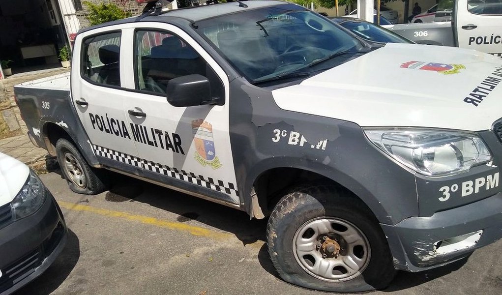 Presidente do STF, ministra Cármen Lúcia, arquivou pedido da Procuradoria-Geral da República (PGR) para suspender uma decisão da Justiça do Rio Grande do Norte que permitiu o remanejamento de R$ 225 milhões em verbas federais destinadas à saúde para o pagamento de salários atrasados de servidores locais da segurança pública, entre eles policiais militares e civis; ministra entendeu que o caso já foi solucionado por meio de uma decisão da Justiça Federal, que suspendeu a liberação dos recursos (Foto: Paulo Emílio) Presidente do STF, ministra Cármen Lúcia, arquivou pedido da Procuradoria-Geral da República (PGR) para suspender uma decisão da Justiça do Rio Grande do Norte que permitiu o remanejamento de R$ 225 milhões em verbas federais destinadas à saúde para o pagamento de salários atrasados de servidores locais da segurança pública, entre eles policiais militares e civis; ministra entendeu que o caso já foi solucionado por meio de uma decisão da Justiça Federal, que suspendeu a liberação dos recursos