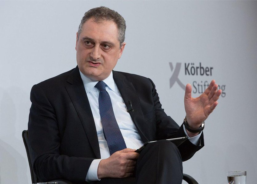 A Rússia não tem obrigação de aplicar as sanções estabelecidas pelos Estados Unidos, inclusive em relação à Coreia do Norte. Quem afirma é o vice-ministro das Relações Exteriores russo, Igor Morgulov; "Nós aplicaremos apenas as sanções que são adotadas pelo Conselho de Segurança da ONU. Não reconhecemos as sanções norte-americanas unilaterais, não temos obrigações internacionais de cumpri-lás", afirmou Morgulov (Foto: Romulo Faro) A Rússia não tem obrigação de aplicar as sanções estabelecidas pelos Estados Unidos, inclusive em relação à Coreia do Norte. Quem afirma é o vice-ministro das Relações Exteriores russo, Igor Morgulov; "Nós aplicaremos apenas as sanções que são adotadas pelo Conselho de Segurança da ONU. Não reconhecemos as sanções norte-americanas unilaterais, não temos obrigações internacionais de cumpri-lás", afirmou Morgulov
