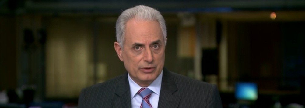 A Globo enviou a seus principais jornalistas um adendo contratual impondo uma cláusula que prevê punição com demissão e multa milionária em casos de desvio por "comportamento ético" e "quebra de confidencialidade"; a medida foi consequência do comentário racista "é coisa de preto" feito pelo ex-jornalista da emissora William Waack ; o adendo contratual também atrela a quebra de confidencialidade ao comportamento ético; jornalistas veem a cláusula como uma forma de impedir que o profissional fale da emissora após seu desligamento (Foto: Leonardo Lucena) A Globo enviou a seus principais jornalistas um adendo contratual impondo uma cláusula que prevê punição com demissão e multa milionária em casos de desvio por "comportamento ético" e "quebra de confidencialidade"; a medida foi consequência do comentário racista "é coisa de preto" feito pelo ex-jornalista da emissora William Waack ; o adendo contratual também atrela a quebra de confidencialidade ao comportamento ético; jornalistas veem a cláusula como uma forma de impedir que o profissional fale da emissora após seu desligamento