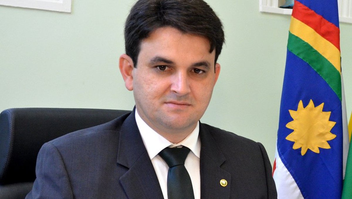Para o Defensor Público Geral de Pernambuco, o fato de uma mulher esta vestindo minissaia pode ser determinante para a absolvição de um agressor em casos de assédio; a declaração de Manoel Jerônimo, vice-presidente do Colégio Nacional de Defensores Gerais, foi dada em 11 de janeiro em uma entrevista para uma rádio local sobre estupro (Foto: Charles Nisz) Para o Defensor Público Geral de Pernambuco, o fato de uma mulher esta vestindo minissaia pode ser determinante para a absolvição de um agressor em casos de assédio; a declaração de Manoel Jerônimo, vice-presidente do Colégio Nacional de Defensores Gerais, foi dada em 11 de janeiro em uma entrevista para uma rádio local sobre estupro