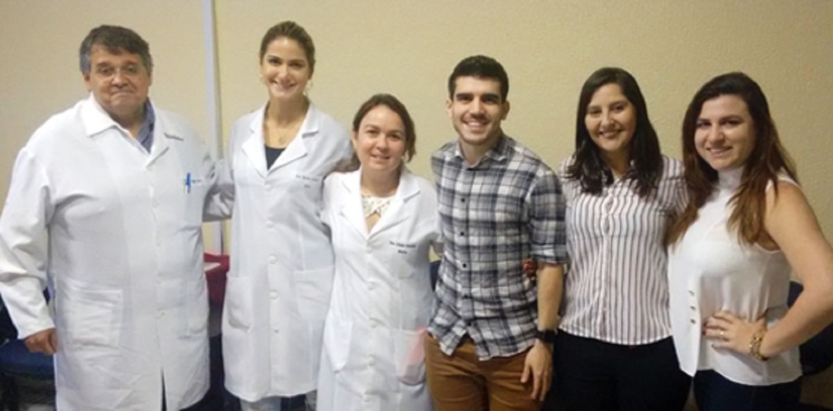 Três novos médicos irão fazer a residência em infectologia no Hospital São José, que está entre os mais modernos Centros de Estudos do Norte e Nordeste e integra também a Rede Rute (Rede Universitária de Telemedicina), uma iniciativa do Ministério da Ciência e Tecnologia que garante mais aperfeiçoamento aos serviços médicos e à troca de experiências com hospitais de várias regiões do Brasil e do exterior (Foto: Fatima 247) Três novos médicos irão fazer a residência em infectologia no Hospital São José, que está entre os mais modernos Centros de Estudos do Norte e Nordeste e integra também a Rede Rute (Rede Universitária de Telemedicina), uma iniciativa do Ministério da Ciência e Tecnologia que garante mais aperfeiçoamento aos serviços médicos e à troca de experiências com hospitais de várias regiões do Brasil e do exterior