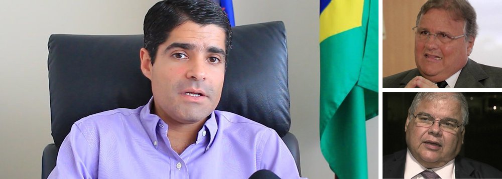 O ex-ministro Geddel Vieira Lima, preso em Brasília, e seu irmão Lúcio, deputado federal, ambos do MDB, estão incomodados com o prefeito de Salvador, ACM Neto (DEM); os irmãos acham que o democrata está por trás do movimento de esvaziá-los no MDB baiano, de acordo com a coluna Expresso; o texto informou, ainda, que o vice-prefeito de Salvador, Bruno Reis, tenta ocupar o espaço dos Vieiras Lima, atingidos em investigações da PF (Foto: Leonardo Lucena) O ex-ministro Geddel Vieira Lima, preso em Brasília, e seu irmão Lúcio, deputado federal, ambos do MDB, estão incomodados com o prefeito de Salvador, ACM Neto (DEM); os irmãos acham que o democrata está por trás do movimento de esvaziá-los no MDB baiano, de acordo com a coluna Expresso; o texto informou, ainda, que o vice-prefeito de Salvador, Bruno Reis, tenta ocupar o espaço dos Vieiras Lima, atingidos em investigações da PF
