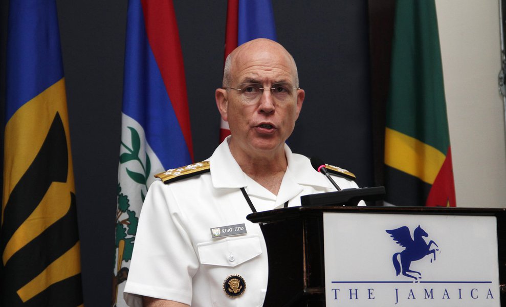 As relações da Rússia com os países da América Latina poderiam representar uma ameaça para os EUA, declarou o chefe do Comando Sul norte-americano, Kurt Tidd; "O crescente papel da Rússia no nosso hemisfério é muito preocupante, dada a sua inteligência e capacidade cibernética, bem como a sua intenção de minar a estabilidade e a ordem internacional e desacreditar as instituições democráticas", disse Tidd perante um comitê do senado norte-americano (Foto: Romulo Faro) As relações da Rússia com os países da América Latina poderiam representar uma ameaça para os EUA, declarou o chefe do Comando Sul norte-americano, Kurt Tidd; "O crescente papel da Rússia no nosso hemisfério é muito preocupante, dada a sua inteligência e capacidade cibernética, bem como a sua intenção de minar a estabilidade e a ordem internacional e desacreditar as instituições democráticas", disse Tidd perante um comitê do senado norte-americano