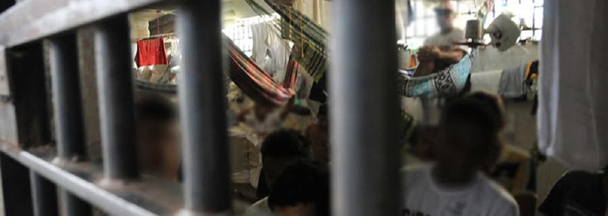 O Estado do Tocantins deverá receber R$ 15.178.483,26 do Ministério da Justiça e Segurança Pública (MJSP) para investir em modernização e aprimoramento do sistema no Sistema Penitenciário, em 2018. No último dia 24, um detento foi morto no presídio Barra da Grota, em Araguaína, após um início de tumulto na tentativa de uma rebelião. Os recursos são do Fundo Penitenciário Nacional (Funpen) (Foto: Fatima 247) O Estado do Tocantins deverá receber R$ 15.178.483,26 do Ministério da Justiça e Segurança Pública (MJSP) para investir em modernização e aprimoramento do sistema no Sistema Penitenciário, em 2018. No último dia 24, um detento foi morto no presídio Barra da Grota, em Araguaína, após um início de tumulto na tentativa de uma rebelião. Os recursos são do Fundo Penitenciário Nacional (Funpen)
