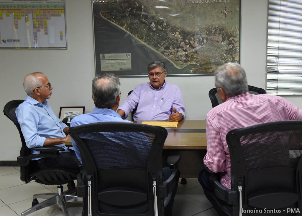 Realizada pelo Sebrae, a Feira de Sergipe está em sua 17a edição, mostrando a cultura, o folclore e outras manifestações artístico-culturais do estado; a capital Aracaju estará presente no evento com um estande da Secretaria de Indústria e Comércio e da Fundação de Formação para o Trabalho (Foto: Charles Nisz) Realizada pelo Sebrae, a Feira de Sergipe está em sua 17a edição, mostrando a cultura, o folclore e outras manifestações artístico-culturais do estado; a capital Aracaju estará presente no evento com um estande da Secretaria de Indústria e Comércio e da Fundação de Formação para o Trabalho