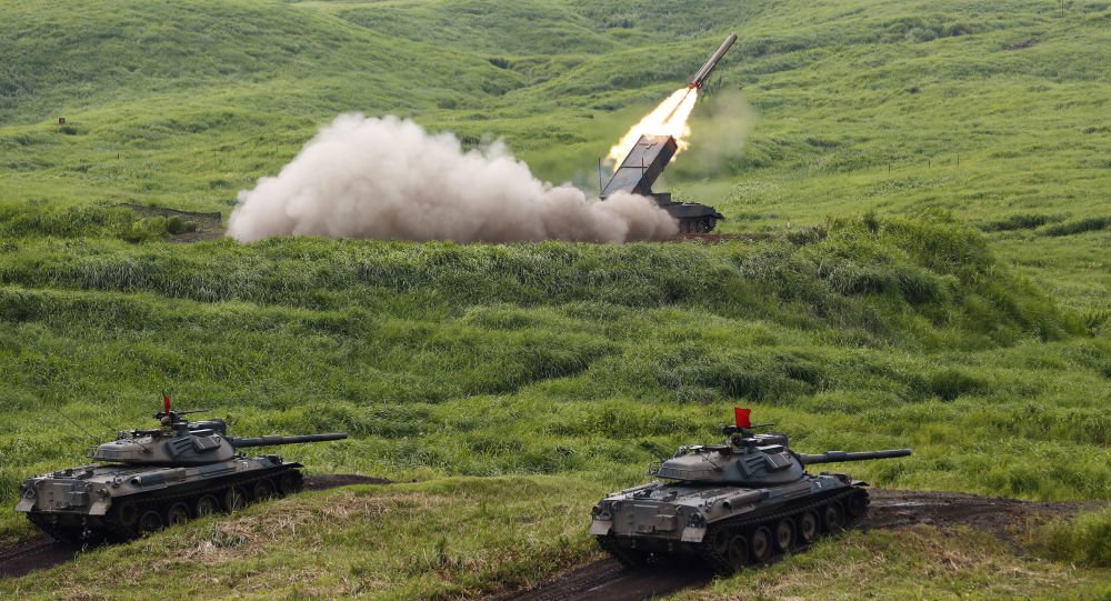 As autoridades japonesas estão estudando as perspectivas de um conflito militar em grande escala na península da Coreia e possíveis medidas a tomar, informou a agência Kyodo; este tema foi debatido no Conselho de Segurança Nacional do Japão com a participação do primeiro-ministro do país, Shinzo Abe
(Foto: Leonardo Attuch)
As autoridades japonesas estão estudando as perspectivas de um conflito militar em grande escala na península da Coreia e possíveis medidas a tomar, informou a agência Kyodo; este tema foi debatido no Conselho de Segurança Nacional do Japão com a participação do primeiro-ministro do país, Shinzo Abe