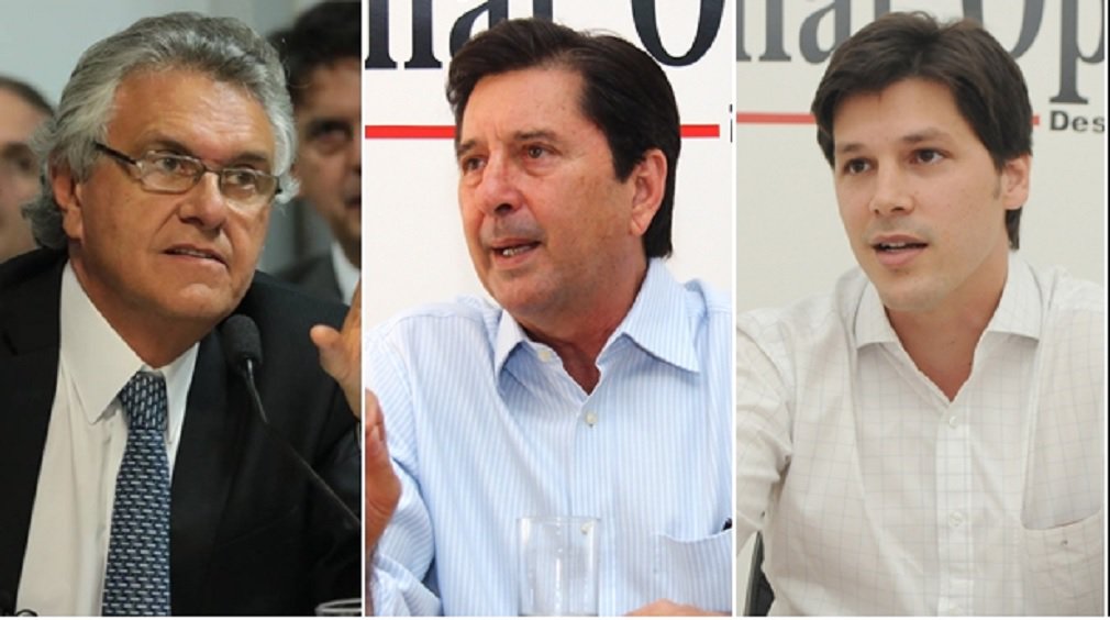 Está difícil para a oposição conseguir a tão sonhada união; a coluna Giro, do jornal O Popular, informa nesta quinta-feira que o senador Ronaldo Caiado organizou um jantar, na terça-feira, para lideranças peemedebistas; estavam presentes deputados, prefeitos e até a primeira-dama Dona Iris. A curiosidade é que Caiado mandou convite para Daniel Vilela e Maguito Vilela, mas os dois não foram ao jantar; isso é sinal claro que os Vilela não vão abrir mão fácil da candidatura em torno de Daniel para apoiar o projeto caiadista, como sonha o senador (Foto: José Barbacena) Está difícil para a oposição conseguir a tão sonhada união; a coluna Giro, do jornal O Popular, informa nesta quinta-feira que o senador Ronaldo Caiado organizou um jantar, na terça-feira, para lideranças peemedebistas; estavam presentes deputados, prefeitos e até a primeira-dama Dona Iris. A curiosidade é que Caiado mandou convite para Daniel Vilela e Maguito Vilela, mas os dois não foram ao jantar; isso é sinal claro que os Vilela não vão abrir mão fácil da candidatura em torno de Daniel para apoiar o projeto caiadista, como sonha o senador