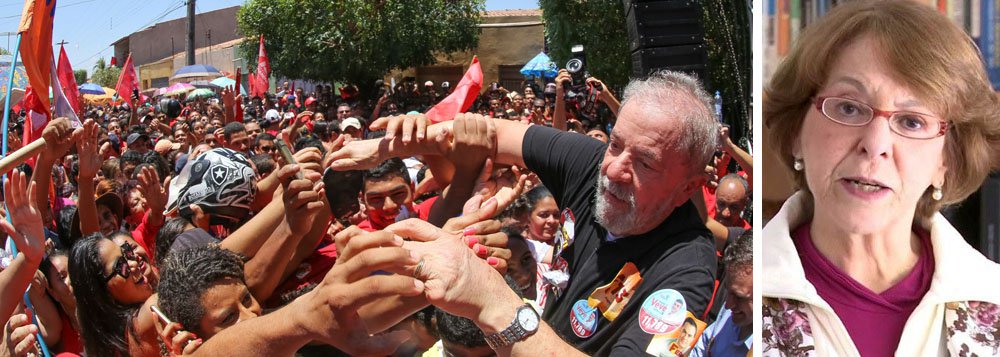 Para a socióloga e cientista política Maria Victória Benevides; o "julgamento do ex-presidente Lula é a prova eloquente da falência do Poder Judiciário no Brasil, dominado por uma ideia de Justiça que nada tem a ver com o Estado Democrático de Direito, que é anti-povo";segundo ela, a principal consequência de todo esse processo é que ele "divide o País, esgarça o tecido social e é fatal para a democracia"; "Para nós, que estamos lutando contra esse julgamento, a grande preocupação é a democracia e a renovação do Estado Democrático de Direito e não do Estado de Exceção", completou (Foto: Paulo Emílio) Para a socióloga e cientista política Maria Victória Benevides; o "julgamento do ex-presidente Lula é a prova eloquente da falência do Poder Judiciário no Brasil, dominado por uma ideia de Justiça que nada tem a ver com o Estado Democrático de Direito, que é anti-povo";segundo ela, a principal consequência de todo esse processo é que ele "divide o País, esgarça o tecido social e é fatal para a democracia"; "Para nós, que estamos lutando contra esse julgamento, a grande preocupação é a democracia e a renovação do Estado Democrático de Direito e não do Estado de Exceção", completou