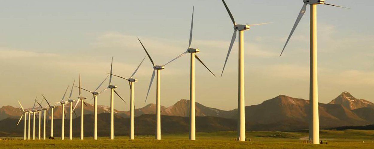 Brasil ultrapassou o Canadá para se tornar em 2017 o oitavo país do mundo com maior capacidade instalada em usinas eólicas, com cerca de 12,8 gigawatts; em 2018, a Agência Nacional de Energia Elétrica (Aneel) vê 1,6 gigawatts em novas eólicas com alta probabilidade de entrar em operação no Brasil, além de outros 226 megawatts vistos como com média viabilidade de implantação ainda neste ano (Foto: Aquiles Lins) Brasil ultrapassou o Canadá para se tornar em 2017 o oitavo país do mundo com maior capacidade instalada em usinas eólicas, com cerca de 12,8 gigawatts; em 2018, a Agência Nacional de Energia Elétrica (Aneel) vê 1,6 gigawatts em novas eólicas com alta probabilidade de entrar em operação no Brasil, além de outros 226 megawatts vistos como com média viabilidade de implantação ainda neste ano