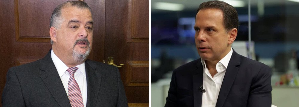 O prefeito de São Paulo, João Doria, caminha para ficar cada vez mais isolado para uma eventual candidatura a governador. Depois que o senador José Serra (PSDB) anunciou que não seria candidato, aliados do tucano aproximaram-se do vice-governador de SP, Márcio França (PSB); segundo a coluna Painel, o gesto tem potencial para rachar não só o tucanato, como também para arrastar nomes do PSD para a órbita do pessebista (Foto: Aquiles Lins) O prefeito de São Paulo, João Doria, caminha para ficar cada vez mais isolado para uma eventual candidatura a governador. Depois que o senador José Serra (PSDB) anunciou que não seria candidato, aliados do tucano aproximaram-se do vice-governador de SP, Márcio França (PSB); segundo a coluna Painel, o gesto tem potencial para rachar não só o tucanato, como também para arrastar nomes do PSD para a órbita do pessebista