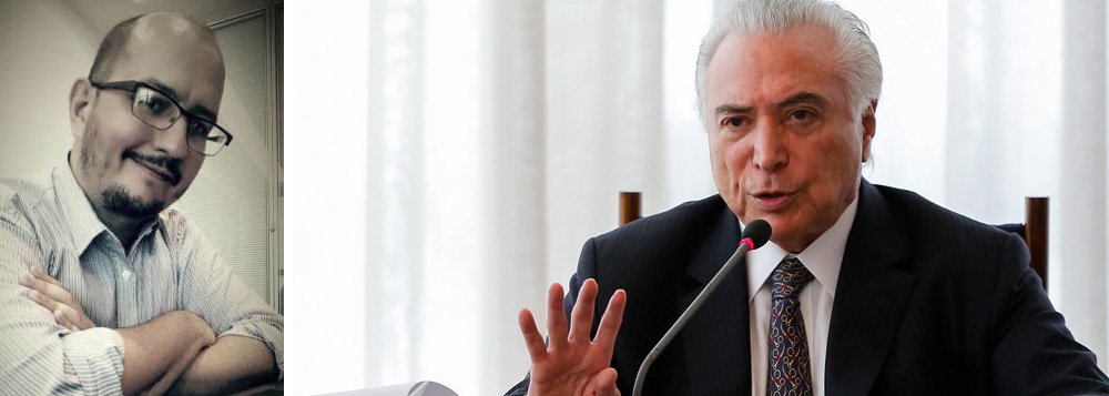 "A intervenção federal na segurança do Rio tem como objetivo ressuscitar Michel Temer, que não só já tinha morrido como também já havia aparecido como assombração no desfile da escola de samba carioca Paraíso do Tuiuti", diz o sociólogo Celso Rocha de Barros; ele avalia em artigo que apesar do esforço, o governo Temer fracassou; "Temer não vai fazer a reforma mais importante de todas, a da Previdência. O governo Temer foi, portanto, um fracasso nos termos que havia estabelecido para sua própria avaliação até a última sexta-feira" (Foto: Romulo Faro) "A intervenção federal na segurança do Rio tem como objetivo ressuscitar Michel Temer, que não só já tinha morrido como também já havia aparecido como assombração no desfile da escola de samba carioca Paraíso do Tuiuti", diz o sociólogo Celso Rocha de Barros; ele avalia em artigo que apesar do esforço, o governo Temer fracassou; "Temer não vai fazer a reforma mais importante de todas, a da Previdência. O governo Temer foi, portanto, um fracasso nos termos que havia estabelecido para sua própria avaliação até a última sexta-feira"