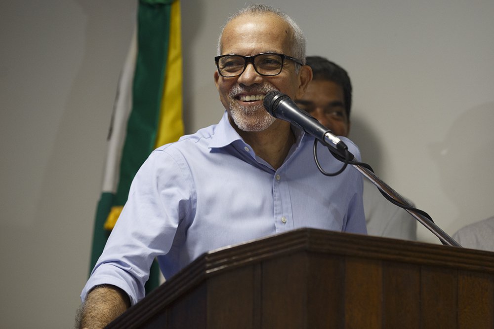No ranking nacional, o prefeito de Aracaju, Edvaldo Nogueira, (PCdoB) ficou em oitavo lugar, a frente de prefeitos de grandes cidades como São Paulo, Rio de Janeiro e Belo Horizonte; de acordo com os dados divulgados pelo G1, o prefeito de Aracaju cumpriu, ao longo do ano, 11 promessas das 51 principais propostas de seu plano de governo registrado na Justiça Eleitoral (Foto: Charles Nisz) No ranking nacional, o prefeito de Aracaju, Edvaldo Nogueira, (PCdoB) ficou em oitavo lugar, a frente de prefeitos de grandes cidades como São Paulo, Rio de Janeiro e Belo Horizonte; de acordo com os dados divulgados pelo G1, o prefeito de Aracaju cumpriu, ao longo do ano, 11 promessas das 51 principais propostas de seu plano de governo registrado na Justiça Eleitoral