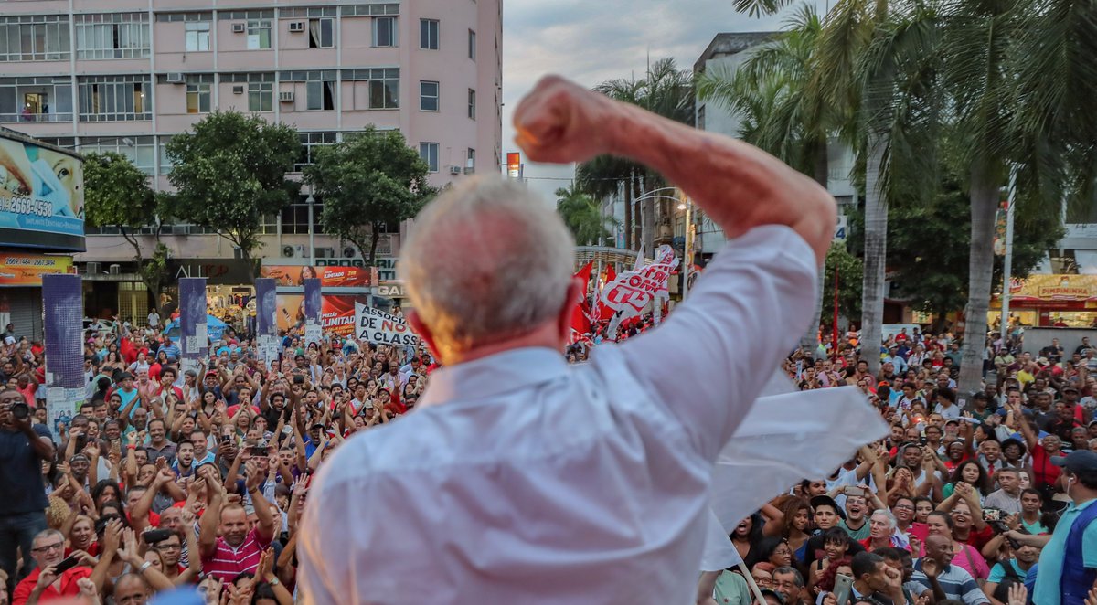 A pergunta é do cientista social e professor Robson Sávio Reis Souza, para quem "as eleições deste ano são uma incógnita, mas, dificilmente apresentarão um cenário positivo"; "Na melhor das hipóteses, o candidato que está mais próximo das demandas populares, o ex-presidente Lula, será inabilitado do processo eleitoral", prevê; "Além de eleições, é importante articular um projeto nacional, que inclua pelo menos um referendo revogatório das reformas dos golpistas, além de profundas reformas estruturais", defende (Foto: Robson Sávio Reis Souza) A pergunta é do cientista social e professor Robson Sávio Reis Souza, para quem "as eleições deste ano são uma incógnita, mas, dificilmente apresentarão um cenário positivo"; "Na melhor das hipóteses, o candidato que está mais próximo das demandas populares, o ex-presidente Lula, será inabilitado do processo eleitoral", prevê; "Além de eleições, é importante articular um projeto nacional, que inclua pelo menos um referendo revogatório das reformas dos golpistas, além de profundas reformas estruturais", defende
