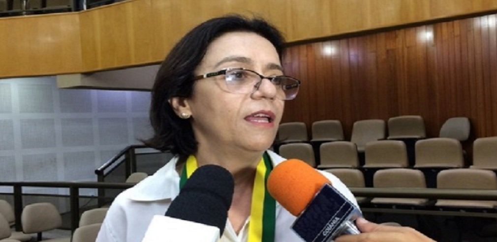 A Comissão Especial de Inquérito (CEI) da Câmara Municipal de Goiânia que investiga irregularidades na Saúde municipal convocou outra vez a responsável pela pasta, Fátima Mrué; depoimento da secretária está marcado para reunião da próxima quinta-feira (21), às 14 horas; essa é a terceira vez que a chefe da pasta é convocada pela CEI para prestar depoimento; na reunião, ele deve responder sobre a possibilidade de fechamento do Cais Finsocial e denúncias de superfaturamento na manutenção de ambulâncias (Foto: José Barbacena) A Comissão Especial de Inquérito (CEI) da Câmara Municipal de Goiânia que investiga irregularidades na Saúde municipal convocou outra vez a responsável pela pasta, Fátima Mrué; depoimento da secretária está marcado para reunião da próxima quinta-feira (21), às 14 horas; essa é a terceira vez que a chefe da pasta é convocada pela CEI para prestar depoimento; na reunião, ele deve responder sobre a possibilidade de fechamento do Cais Finsocial e denúncias de superfaturamento na manutenção de ambulâncias
