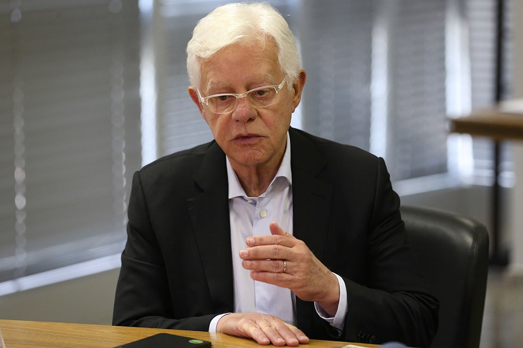 Brasília - O ministro-chefe da Secretaria-Geral da Presidência, Moreira Franco, durante anúncio de novas contratações do Minha Casa, Minha Vida (Fabio Rodrigues Pozzebom/Agência Brasil) (Foto: Leonardo Lucena) Brasília - O ministro-chefe da Secretaria-Geral da Presidência, Moreira Franco, durante anúncio de novas contratações do Minha Casa, Minha Vida (Fabio Rodrigues Pozzebom/Agência Brasil)