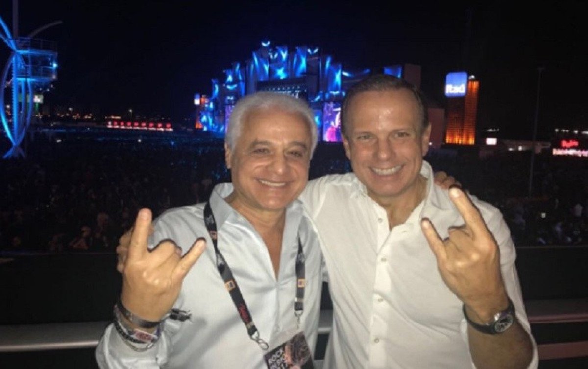 Os auditores viram pelo menos três irregularidades no contrato que a gestão tucana assinou com a empresa Dream Factory, da família Medina; a empresa também gerencia a marca Rock in Rio, onde Doria esteve em setembro (Foto: Charles Nisz) Os auditores viram pelo menos três irregularidades no contrato que a gestão tucana assinou com a empresa Dream Factory, da família Medina; a empresa também gerencia a marca Rock in Rio, onde Doria esteve em setembro