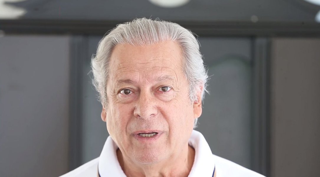 Em sua coluna no Nocaute, o ex-ministro José Dirceu lembra que a geração de 1968 deixou seu legado e muitos, inclusive, deram a vida pela liberdade e pela democracia; "Hoje, vivemos novamente um golpe e o crescimento do autoritarismo, a volta do preconceito, da censura, a volta da intolerância", diz ele; "Essa luta vai continuar. Ela foi vitoriosa no passado, apesar da repressão. E será vitoriosa novamente. Vamos à luta", diz ele (Foto: Aquiles Lins) Em sua coluna no Nocaute, o ex-ministro José Dirceu lembra que a geração de 1968 deixou seu legado e muitos, inclusive, deram a vida pela liberdade e pela democracia; "Hoje, vivemos novamente um golpe e o crescimento do autoritarismo, a volta do preconceito, da censura, a volta da intolerância", diz ele; "Essa luta vai continuar. Ela foi vitoriosa no passado, apesar da repressão. E será vitoriosa novamente. Vamos à luta", diz ele