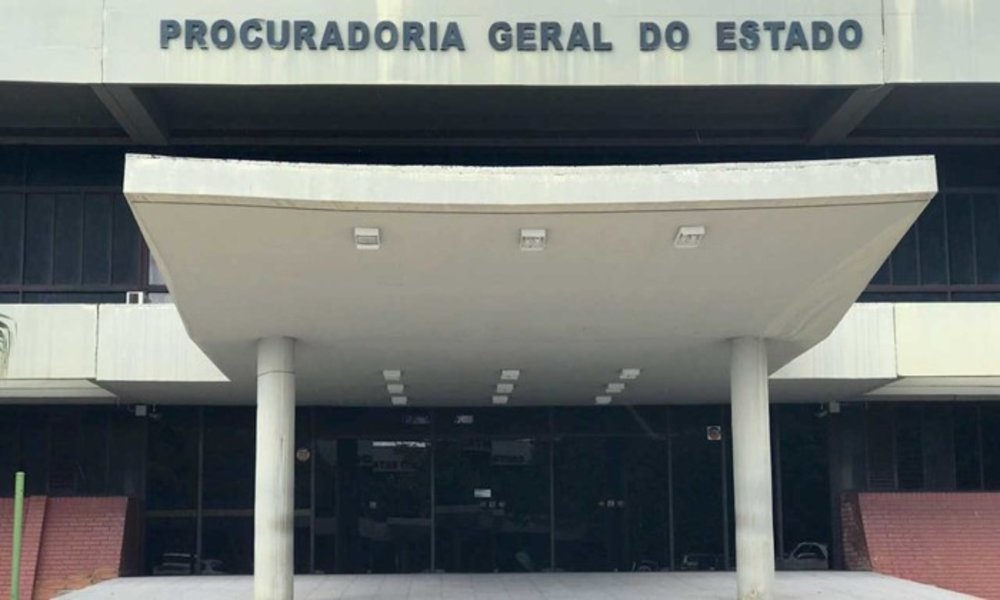 A Fundação Carlos Chagas começará a receber nesta quinta-feira, 4, a partir das 10 horas, horário de Brasília, as inscrições para o 3º Concurso Público de Provas e Títulos para o provimento de cargos na carreira de Procurador do Estado - Nível 1. O certame destina-se ao provimento imediato de 20 vagas e outras 20 para preenchimento de cadastro de reserva (Foto: Aquiles Lins) A Fundação Carlos Chagas começará a receber nesta quinta-feira, 4, a partir das 10 horas, horário de Brasília, as inscrições para o 3º Concurso Público de Provas e Títulos para o provimento de cargos na carreira de Procurador do Estado - Nível 1. O certame destina-se ao provimento imediato de 20 vagas e outras 20 para preenchimento de cadastro de reserva