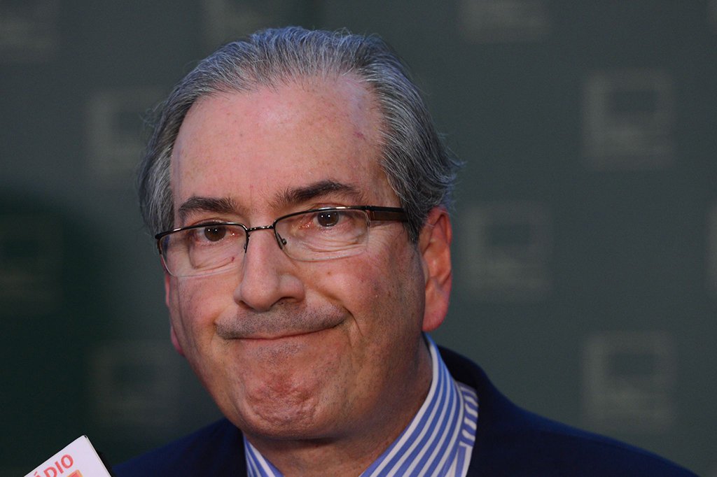Presidente da Câmara, Eduardo Cunha fala com a imprensa sobre a pauta de votação da Casa (Fabio Rodrigues Pozzebom/Agência Brasil) (Foto: Leonardo Lucena) Presidente da Câmara, Eduardo Cunha fala com a imprensa sobre a pauta de votação da Casa (Fabio Rodrigues Pozzebom/Agência Brasil)