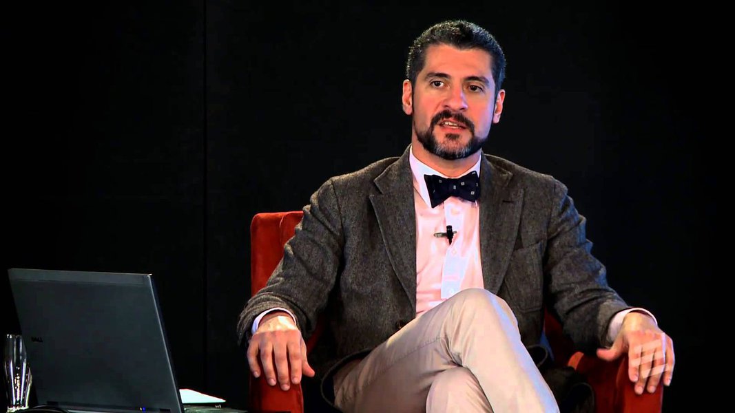 Para o cientista político Bruno Garschagen, “é pouco provável que, na próxima eleição, a direita obtenha um resultado vigoroso nas eleições de 2018"; de acordo com Garschagen, a desconfiança com a classe política é a maior da história, no entanto, haverá pouca renovação na Câmara e no Senado (Foto: Charles Nisz) Para o cientista político Bruno Garschagen, “é pouco provável que, na próxima eleição, a direita obtenha um resultado vigoroso nas eleições de 2018"; de acordo com Garschagen, a desconfiança com a classe política é a maior da história, no entanto, haverá pouca renovação na Câmara e no Senado