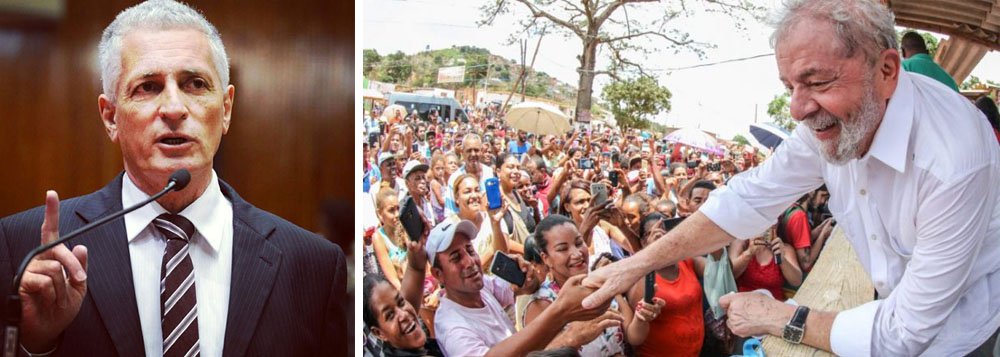 "O crime de Lula é um: foi popular. É popular", disse o deputado estadual Rogério Correia (PT); segundo o petista, Lula foi "condenado por um 'triplex' no Guarujá onde jamais dormiu sequer uma noite e do qual até hoje nunca surgiu um único contrato comprovador da acusação. Por isso a atual campanha do PT, apoiada pelo mandato Sempre na Luta, questionando as provas contra Lula. Cadê as malas, os áudios, as ameaças a delatores gravadas, os vídeos pegando o dinheiro?"; "No Brasil do Golpe, Brasil da Globo, Brasil das elites, é crime ser popular" (Foto: Leonardo Lucena) "O crime de Lula é um: foi popular. É popular", disse o deputado estadual Rogério Correia (PT); segundo o petista, Lula foi "condenado por um 'triplex' no Guarujá onde jamais dormiu sequer uma noite e do qual até hoje nunca surgiu um único contrato comprovador da acusação. Por isso a atual campanha do PT, apoiada pelo mandato Sempre na Luta, questionando as provas contra Lula. Cadê as malas, os áudios, as ameaças a delatores gravadas, os vídeos pegando o dinheiro?"; "No Brasil do Golpe, Brasil da Globo, Brasil das elites, é crime ser popular"