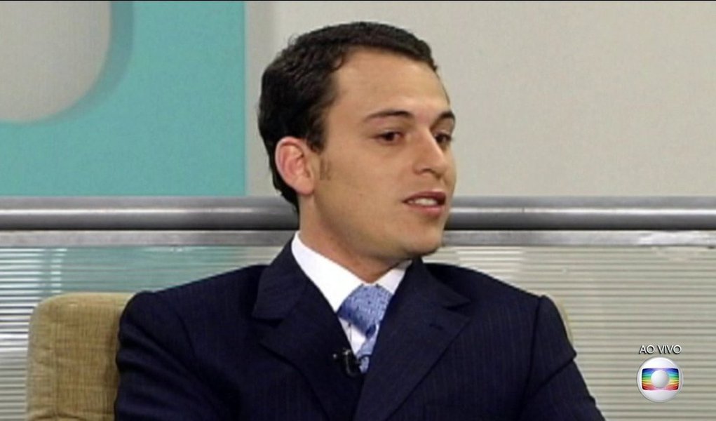 Ministro do Tribunal de Contas da União (TCU) José Múcio Monteiro pedirá, o arquivamento da investigação sobre o suposto tráfico de influência que teria sido praticado pelo advogado Tiago Cedraz , filho do também ministro do TCU Aroldo Cedraz; investigações começaram em 2015, após o delator da Lava Jato Ricardo Pessoa, da empreiteira UTC, admitir ter efetuado pagamentos a Tiago para ter acesso a informações privilegiadas no TCU; Múcio, que é o corregedor do TCU, deverá pedir o arquivamento do processo "por ausência de provas" (Foto: Paulo Emílio) Ministro do Tribunal de Contas da União (TCU) José Múcio Monteiro pedirá, o arquivamento da investigação sobre o suposto tráfico de influência que teria sido praticado pelo advogado Tiago Cedraz , filho do também ministro do TCU Aroldo Cedraz; investigações começaram em 2015, após o delator da Lava Jato Ricardo Pessoa, da empreiteira UTC, admitir ter efetuado pagamentos a Tiago para ter acesso a informações privilegiadas no TCU; Múcio, que é o corregedor do TCU, deverá pedir o arquivamento do processo "por ausência de provas"