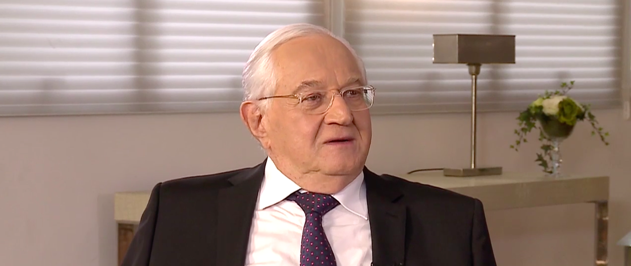 Em entrevista ao programa Sensacional, da Rede TV, o jornalista Boris Casoy afirmou que trabalhou pela implantação do golpe militar de 1964; "Era um estudante, tinha 23 anos, a gente viu um perigo de o Brasil se transformar num país comunista e eu ajudei no que eu pude quando era estudante a fazer 64. Em 68, comecei a divergir do que a gente chamava de revolução, porque a gente começou a tomar conhecimento de que aquele prometida volta da democracia não acontecia e de fatos como a tortura, por exemplo, que não estava no meu horizonte", disse Casoy (Foto: Aquiles Lins) Em entrevista ao programa Sensacional, da Rede TV, o jornalista Boris Casoy afirmou que trabalhou pela implantação do golpe militar de 1964; "Era um estudante, tinha 23 anos, a gente viu um perigo de o Brasil se transformar num país comunista e eu ajudei no que eu pude quando era estudante a fazer 64. Em 68, comecei a divergir do que a gente chamava de revolução, porque a gente começou a tomar conhecimento de que aquele prometida volta da democracia não acontecia e de fatos como a tortura, por exemplo, que não estava no meu horizonte", disse Casoy