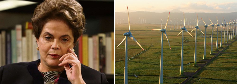 Jornalista Fernando Brito destaca que a ampliação dos investimentos em geração de energia eólica durante o governo da presidente Dilma Rousseff é o que está garantindo o abastecimento de energia elétrica sem racionamento, considerando o nível dos reservatórios das usinas hidrelétricas; "Aquela água guardada, tolinhos, é o vento que gerou energia. Estocadinho ali, para você poder usar seu ar condicionado, o seu computador, poder assistir o festival de luzes do Rock in Rio, etc, etc, etc. Então, só por um minutinho, pare de 'zoar' e pense. Dói um pouquinho no início, mas depois faz bem à saúde" (Foto: Aquiles Lins) Jornalista Fernando Brito destaca que a ampliação dos investimentos em geração de energia eólica durante o governo da presidente Dilma Rousseff é o que está garantindo o abastecimento de energia elétrica sem racionamento, considerando o nível dos reservatórios das usinas hidrelétricas; "Aquela água guardada, tolinhos, é o vento que gerou energia. Estocadinho ali, para você poder usar seu ar condicionado, o seu computador, poder assistir o festival de luzes do Rock in Rio, etc, etc, etc. Então, só por um minutinho, pare de 'zoar' e pense. Dói um pouquinho no início, mas depois faz bem à saúde"