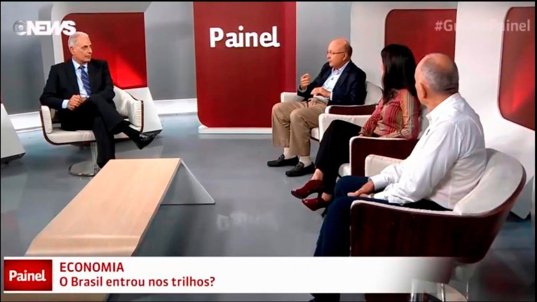 Apresentado desde 2000 por William Waack, o "Globonews Painel" foi cancelado nesta quarta-feira 8 pelo canal pago da Globo, depois do vazamento de um vídeo em que o jornalista aparece fazendo comentário racista; não se sabe ainda se o programa sairá da grade ou terá outro apresentador, segundo o colunista Ricardo Feltrin (Foto: Gisele Federicce) Apresentado desde 2000 por William Waack, o "Globonews Painel" foi cancelado nesta quarta-feira 8 pelo canal pago da Globo, depois do vazamento de um vídeo em que o jornalista aparece fazendo comentário racista; não se sabe ainda se o programa sairá da grade ou terá outro apresentador, segundo o colunista Ricardo Feltrin