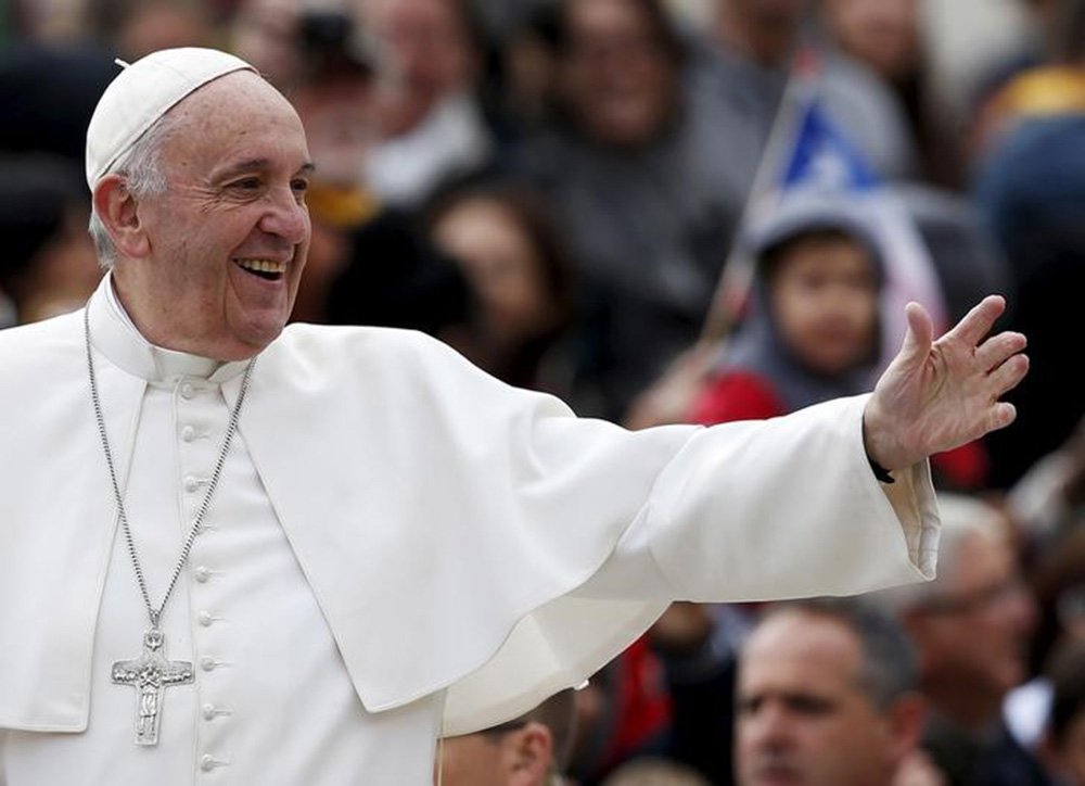 Papa Francisco na Praça de São Pedro, no Vaticano. 21/10/2015 REUTERS/Alessandro Bianchi (Foto: Paulo Emílio) Papa Francisco na Praça de São Pedro, no Vaticano. 21/10/2015 REUTERS/Alessandro Bianchi