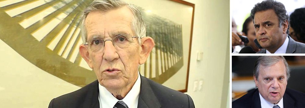 Um dos fundadores do PSDB e um dos nomes históricos do partido, Euclides Scalco, destaca que a legenda corre o risco de "acabar" caso o senador mineiro Aécio Neves vença a disputa interna contra o senador e presidente interino Tasso Jereissati (CE) pelo controle do partido; "Se Aécio derrotar o Tasso nessa disputa o PSDB acaba", afirmou Scalco à jornalista Maria Cristina Fernandes, do jornal Valor Econômico; ele também criticou a adesão do PSDB ao governo Michel Temer recebendo em troca cargos e ministérios, bem como a defesa do parlamentarismo por membros do partido (Foto: Paulo Emílio) Um dos fundadores do PSDB e um dos nomes históricos do partido, Euclides Scalco, destaca que a legenda corre o risco de "acabar" caso o senador mineiro Aécio Neves vença a disputa interna contra o senador e presidente interino Tasso Jereissati (CE) pelo controle do partido; "Se Aécio derrotar o Tasso nessa disputa o PSDB acaba", afirmou Scalco à jornalista Maria Cristina Fernandes, do jornal Valor Econômico; ele também criticou a adesão do PSDB ao governo Michel Temer recebendo em troca cargos e ministérios, bem como a defesa do parlamentarismo por membros do partido