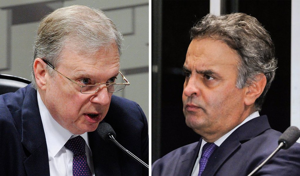 O senador Aécio Neves amplificou a divisão no PSDB faltando um mês da reunião que elegerá o novo comando do partido e destitui o senador Tasso Jereissati do comando interino da sigla; em seu lugar assume o ex-governador de São Alberto Goldman; depois de uma conversa rápida, Aécio pediu que o colega entregasse o cargo, mas Tasso disse que preferia que a decisão partisse do próprio Aécio; nesta quarta-feira (8), Tasso se lançou candidato à presidência do partido, com um discurso forte de combate à corrupção, reconhecimento de erros e anunciando a adoção de regras de governança para os filiados; líder do golpe parlamentar que arruinou o País e sua democracia, Aécio dá um golpe agora no próprio partido
(Foto: Aquiles Lins)
O senador Aécio Neves amplificou a divisão no PSDB faltando um mês da reunião que elegerá o novo comando do partido e destitui o senador Tasso Jereissati do comando interino da sigla; em seu lugar assume o ex-governador de São Alberto Goldman; depois de uma conversa rápida, Aécio pediu que o colega entregasse o cargo, mas Tasso disse que preferia que a decisão partisse do próprio Aécio; nesta quarta-feira (8), Tasso se lançou candidato à presidência do partido, com um discurso forte de combate à corrupção, reconhecimento de erros e anunciando a adoção de regras de governança para os filiados; líder do golpe parlamentar que arruinou o País e sua democracia, Aécio dá um golpe agora no próprio partido
