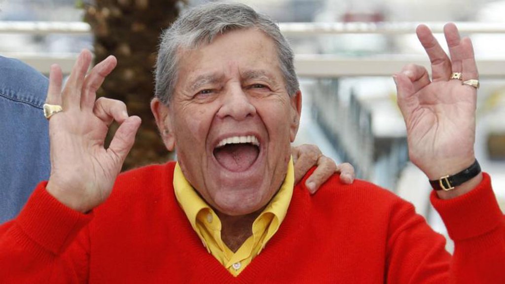Com mais de 50 filmes na carreira, Jerry Lewis, o "rei da comédia", como era chamado, morreu aos 91 anos de acordo com informações divulgadas pelo Washington Post; não há detalhes sobre o motivo do falecimento; em junho deste ano, Lewis foi hospitalizado para tratamento de uma infecção do trato urinário (Foto: Leonardo Lucena) Com mais de 50 filmes na carreira, Jerry Lewis, o "rei da comédia", como era chamado, morreu aos 91 anos de acordo com informações divulgadas pelo Washington Post; não há detalhes sobre o motivo do falecimento; em junho deste ano, Lewis foi hospitalizado para tratamento de uma infecção do trato urinário