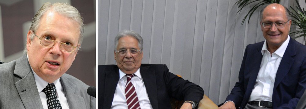 O presidente interino do PSDB, senador Tasso Jereissati (CE), viajou para São Paulo nesta quinta-feira, 19, para discutir a situação do senador Aécio Neves no partido com o governador Geraldo Alckmin e o ex-presidente Fernando Henrique Cardoso; na noite dessa quarta-feira, 18, Tasso se reuniu com os senadores tucanos em Brasília, incluindo Aécio, sob clima de tensão; Aécio teria feito um apelo "emotivo" e disse estar se sentido "expulso" devido às declarações dadas por seus colegas, incluindo a do próprio Tasso Jereissati, que afirmou que Aécio "não tem condições" de permanecer como presidente do partido; Aécio pediu até a próxima terça-feira para apresentar uma solução à bancada (Foto: Aquiles Lins) O presidente interino do PSDB, senador Tasso Jereissati (CE), viajou para São Paulo nesta quinta-feira, 19, para discutir a situação do senador Aécio Neves no partido com o governador Geraldo Alckmin e o ex-presidente Fernando Henrique Cardoso; na noite dessa quarta-feira, 18, Tasso se reuniu com os senadores tucanos em Brasília, incluindo Aécio, sob clima de tensão; Aécio teria feito um apelo "emotivo" e disse estar se sentido "expulso" devido às declarações dadas por seus colegas, incluindo a do próprio Tasso Jereissati, que afirmou que Aécio "não tem condições" de permanecer como presidente do partido; Aécio pediu até a próxima terça-feira para apresentar uma solução à bancada