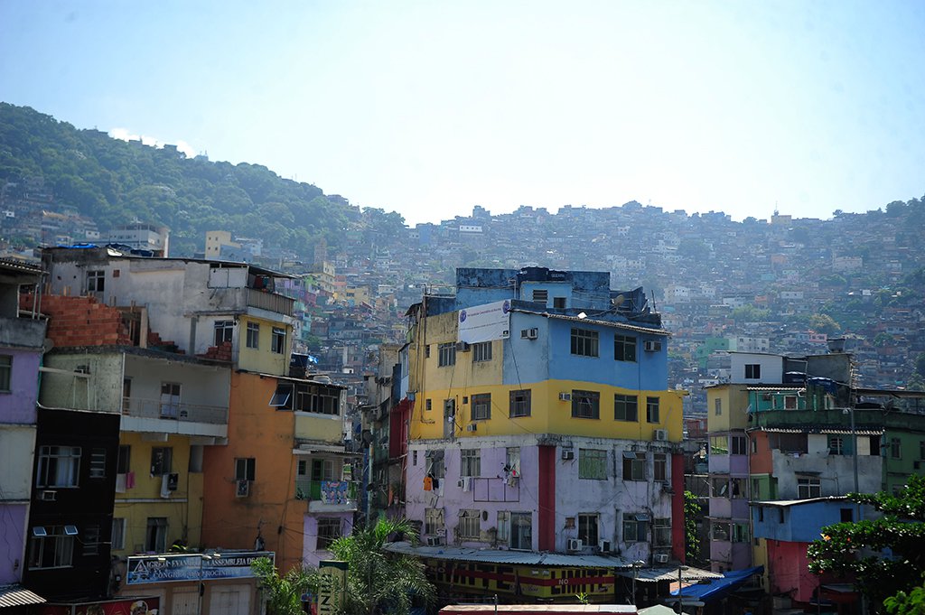Comunidade da Rocinha, localizada na Zona Sul da cidade (Tomaz Silva/Agência Brasil) (Foto: Charles Nisz) Comunidade da Rocinha, localizada na Zona Sul da cidade (Tomaz Silva/Agência Brasil)