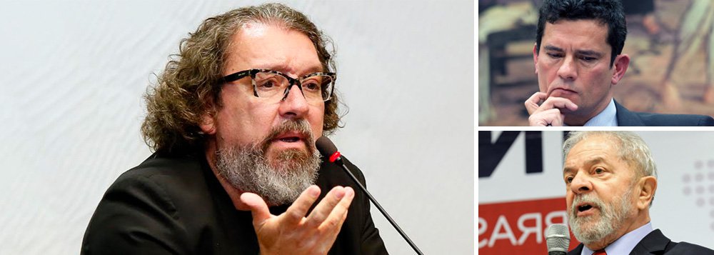 Um dos mais ativos criminalistas do país, Antonio Carlos de Almeida Castro, o 'Kakay', tem uma visão dura sobre a sentença de 9 anos e meio do juiz Sérgio Moro contra Lula; em entrevista a TV 247, ele afirma que o interrogatório do ex-presidente em Curitiba mostra que o juiz assumiu "claramente uma postura parcial" em relação ao réu e diz que Moro, ao admitir que o triplex no Guarujá "não tinha nenhuma relação com a Petrobras", "tornou o processo nulo"; Kakay admite que a Lava Jato realiza uma investigação necessária contra a corrupção no país, mas denuncia seus excessos (Foto: Gisele Federicce) Um dos mais ativos criminalistas do país, Antonio Carlos de Almeida Castro, o 'Kakay', tem uma visão dura sobre a sentença de 9 anos e meio do juiz Sérgio Moro contra Lula; em entrevista a TV 247, ele afirma que o interrogatório do ex-presidente em Curitiba mostra que o juiz assumiu "claramente uma postura parcial" em relação ao réu e diz que Moro, ao admitir que o triplex no Guarujá "não tinha nenhuma relação com a Petrobras", "tornou o processo nulo"; Kakay admite que a Lava Jato realiza uma investigação necessária contra a corrupção no país, mas denuncia seus excessos