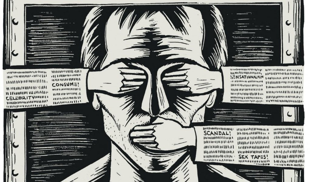 Jornalista Fernando Brito faz duras críticas à emenda aprovada na reforma política que censura publicações na internet que se caracterizem como "discurso de ódio, disseminação de informações falsas ou ofensa em desfavor de partido ou candidato"; "E se a direita e seus exércitos de robôs cibernéticos dispararem denúncias contra este blog e outros, de esquerda, denunciarem algo, isso é ofensa?", questiona; "Isso é uma estupidez e uma porta aberta para a completa ditadura da informação. E o museu da internet, onde basta um histérico para acusar. E histéricos não faltam", diz Brito (Foto: Aquiles Lins) Jornalista Fernando Brito faz duras críticas à emenda aprovada na reforma política que censura publicações na internet que se caracterizem como "discurso de ódio, disseminação de informações falsas ou ofensa em desfavor de partido ou candidato"; "E se a direita e seus exércitos de robôs cibernéticos dispararem denúncias contra este blog e outros, de esquerda, denunciarem algo, isso é ofensa?", questiona; "Isso é uma estupidez e uma porta aberta para a completa ditadura da informação. E o museu da internet, onde basta um histérico para acusar. E histéricos não faltam", diz Brito