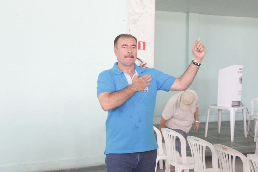 Da televisão alagoana para cargos em Prefeituras, Câmaras de Vereadores, Assembleia Legislativa e Câmara dos Deputados, foi o salto que muitos apresentadores conseguiram nas últimas eleições; no entanto, o deputado federal Cícero Almeida (Podemos) é o último remanescente com mandato eletivo; fenômeno foi iniciado nos anos 80, mas pode estar com os dias contados (Foto: Voney Malta) Da televisão alagoana para cargos em Prefeituras, Câmaras de Vereadores, Assembleia Legislativa e Câmara dos Deputados, foi o salto que muitos apresentadores conseguiram nas últimas eleições; no entanto, o deputado federal Cícero Almeida (Podemos) é o último remanescente com mandato eletivo; fenômeno foi iniciado nos anos 80, mas pode estar com os dias contados