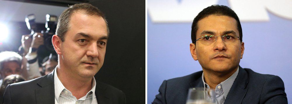 Em nova gravação revelada pela Procuradoria-Geral da República, segundo noticia a Veja, Joesley Batista comprova ter pago R$ 6 milhões em propina ao ministro do Desenvolvimento, Indústria e Comércio, Marcos Pereira, em troca da liberação de um empréstimo de R$ 2,7 bilhões da Caixa Econômica Federal; o áudio aponta que a propina foi paga em seis parcelas, a última delas entregue em mãos (Foto: Charles Nisz) Em nova gravação revelada pela Procuradoria-Geral da República, segundo noticia a Veja, Joesley Batista comprova ter pago R$ 6 milhões em propina ao ministro do Desenvolvimento, Indústria e Comércio, Marcos Pereira, em troca da liberação de um empréstimo de R$ 2,7 bilhões da Caixa Econômica Federal; o áudio aponta que a propina foi paga em seis parcelas, a última delas entregue em mãos