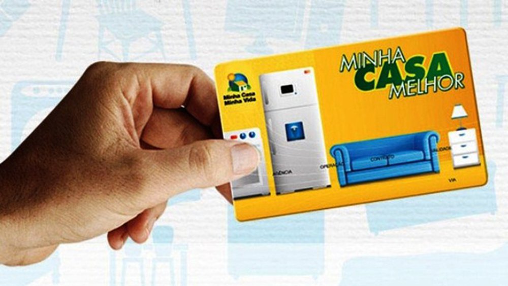 Uso irregular do crédito concedido pelo programa federal Minha Casa Melhor, criado para facilitar a compra de eletrodomésticos e móveis, foi descoberto no município de Timbaúba, interior de Pernambuco; Operação Insulas, da Polícia Federal, revelou que muitos cartões de crédito do programa eram usados, principamente, na compra de smartphones; foram cumpridos 22 mandados de busca e apreensão, todos em residências de beneficiários do programa, que está suspenso pelo governo desde 2015 (Foto: Paulo Emílio) Uso irregular do crédito concedido pelo programa federal Minha Casa Melhor, criado para facilitar a compra de eletrodomésticos e móveis, foi descoberto no município de Timbaúba, interior de Pernambuco; Operação Insulas, da Polícia Federal, revelou que muitos cartões de crédito do programa eram usados, principamente, na compra de smartphones; foram cumpridos 22 mandados de busca e apreensão, todos em residências de beneficiários do programa, que está suspenso pelo governo desde 2015