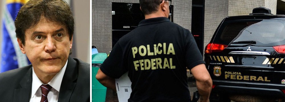A Polícia Federal cumpre nesta terça-feira 11 medidas judiciais, incluindo dois mandados de prisão, como parte de uma operação para investigar suspeita de crimes de organização criminosa e obstrução da Justiça pelo governador do Rio Grande do Norte, Robinson Faria (PSD); "As manobras ilegais tinham por objetivo encobrir que fossem investigados atos do Executivo estadual relativos ao desvio de recursos públicos por meio da inclusão de funcionários fantasmas na folha de pagamento da Assembleia Legislativa do Estado do Rio Grande do Norte entre os anos de 2006 até os dias atuais", informou a PF em comunicado (Foto: Paulo Emílio) A Polícia Federal cumpre nesta terça-feira 11 medidas judiciais, incluindo dois mandados de prisão, como parte de uma operação para investigar suspeita de crimes de organização criminosa e obstrução da Justiça pelo governador do Rio Grande do Norte, Robinson Faria (PSD); "As manobras ilegais tinham por objetivo encobrir que fossem investigados atos do Executivo estadual relativos ao desvio de recursos públicos por meio da inclusão de funcionários fantasmas na folha de pagamento da Assembleia Legislativa do Estado do Rio Grande do Norte entre os anos de 2006 até os dias atuais", informou a PF em comunicado