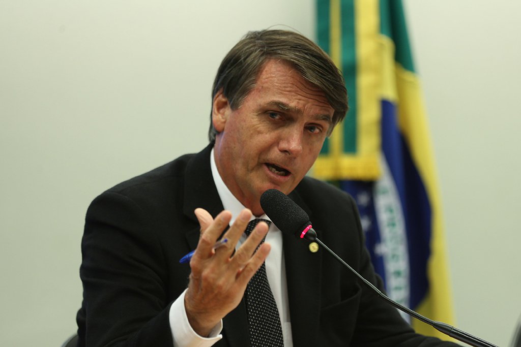 Brasília - Conselho de Ética rejeita processo contra o deputado Jair Bolsonaro por citar Brilhante Ustra (Fabio Rodrigues Pozzebom/Agência Brasil) (Foto: Leonardo Lucena) Brasília - Conselho de Ética rejeita processo contra o deputado Jair Bolsonaro por citar Brilhante Ustra (Fabio Rodrigues Pozzebom/Agência Brasil)