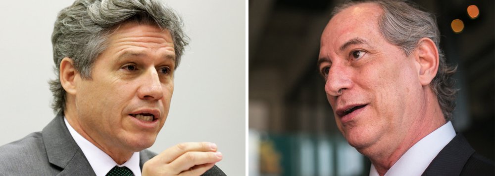 Deputado Paulo Teixeira (PT-SP) rebate declaração do ex-ministro e pré-candidato Ciro Gomes ao comentar a candidatura de Marina Silva; para Ciro, "o momento é de testosterona", hormônio masculino; Teixeira contestou: "por trás da crise política brasileira tem muita testosterona. Precisamos de mais progesterona, de mais mulheres na política" (Foto: Gisele Federicce) Deputado Paulo Teixeira (PT-SP) rebate declaração do ex-ministro e pré-candidato Ciro Gomes ao comentar a candidatura de Marina Silva; para Ciro, "o momento é de testosterona", hormônio masculino; Teixeira contestou: "por trás da crise política brasileira tem muita testosterona. Precisamos de mais progesterona, de mais mulheres na política"