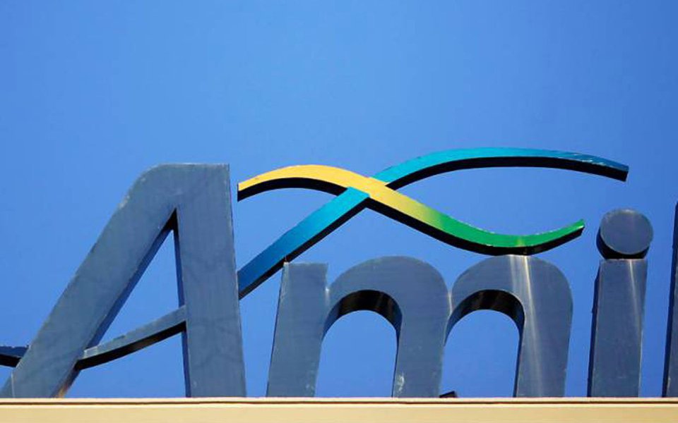 Os herdeiros do grupo de saúde Amil negociam com a gigante americana UnitedHealth para vender os 10% de participação remanescentes da família no grupo e pelo menos cinco hospitais da rede Ímpar, controlada pela família, de acordo com uma pessoa a par das negociações, ouvida pelo jornal Valor Econômico; valor total do negócio poderia movimentar até R$ 7 bilhões (Foto: Aquiles Lins) Os herdeiros do grupo de saúde Amil negociam com a gigante americana UnitedHealth para vender os 10% de participação remanescentes da família no grupo e pelo menos cinco hospitais da rede Ímpar, controlada pela família, de acordo com uma pessoa a par das negociações, ouvida pelo jornal Valor Econômico; valor total do negócio poderia movimentar até R$ 7 bilhões