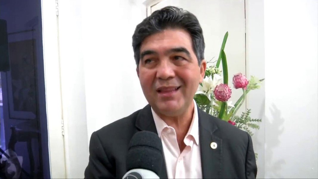 Representantes da Secretaria de Estado do Desenvolvimento Rural (SDR) participaram do 9º Fórum Regional dos Gestores Responsáveis pelas Políticas de Apoio à Agricultura Familiar do Nordeste e Minas Gerais, realizado nos dias 27 e 28 deste mês, em Natal (RN); foi apresentado um estudo acerca das novas ruralidades na perspectiva da agricultura familiar, reafirmando a importância desta atividade rural no contexto da economia nacional e internacional, tanto no âmbito da produção de alimentos, como na preservação ambiental e, principalmente, na questão da sustentabilidade econômica (Foto: Leonardo Lucena) Representantes da Secretaria de Estado do Desenvolvimento Rural (SDR) participaram do 9º Fórum Regional dos Gestores Responsáveis pelas Políticas de Apoio à Agricultura Familiar do Nordeste e Minas Gerais, realizado nos dias 27 e 28 deste mês, em Natal (RN); foi apresentado um estudo acerca das novas ruralidades na perspectiva da agricultura familiar, reafirmando a importância desta atividade rural no contexto da economia nacional e internacional, tanto no âmbito da produção de alimentos, como na preservação ambiental e, principalmente, na questão da sustentabilidade econômica