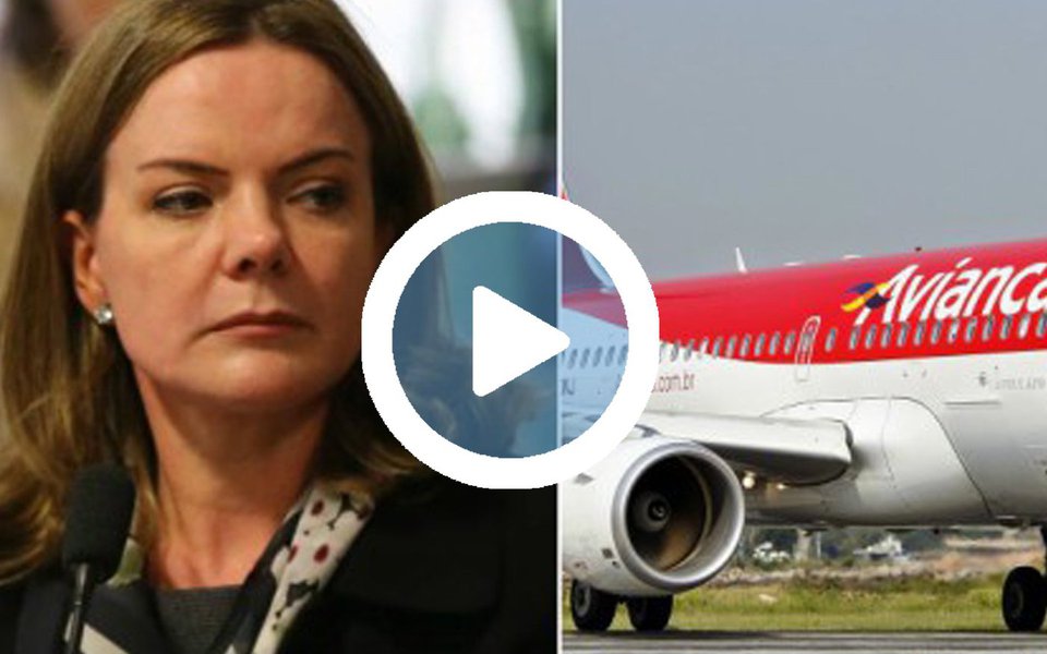 Um machão de cozinha se deu mal com a senadora Gleisi Hoffmann, presidenta nacional do PT, ao tentar agredi-la durante o pouso de um voo da Avianca, em São Paulo, nesta quinta (20) (Foto: Esmael Morais) Um machão de cozinha se deu mal com a senadora Gleisi Hoffmann, presidenta nacional do PT, ao tentar agredi-la durante o pouso de um voo da Avianca, em São Paulo, nesta quinta (20)