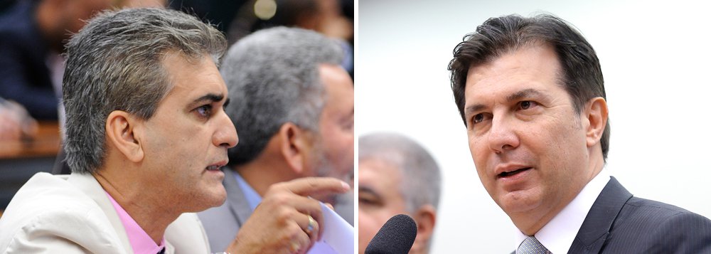 O deputado federal baiano Robinson Almeida (PT) rebateu o relator da reforma da Previdência na Câmara, seu conterrâneo, Arthur Maia (PPS-BA), que chamou de "infiéis" parlamentares que querem votar matéria após eleições; "Arthur Maia, sim, é infiel ao direito do povo se aposentar", diz o petista; para Robinson, "Maia é fiel à Previdência privada, financiadora de sua campanha e maior interessada nessa maldita reforma" (Foto: Romulo Faro) O deputado federal baiano Robinson Almeida (PT) rebateu o relator da reforma da Previdência na Câmara, seu conterrâneo, Arthur Maia (PPS-BA), que chamou de "infiéis" parlamentares que querem votar matéria após eleições; "Arthur Maia, sim, é infiel ao direito do povo se aposentar", diz o petista; para Robinson, "Maia é fiel à Previdência privada, financiadora de sua campanha e maior interessada nessa maldita reforma"
