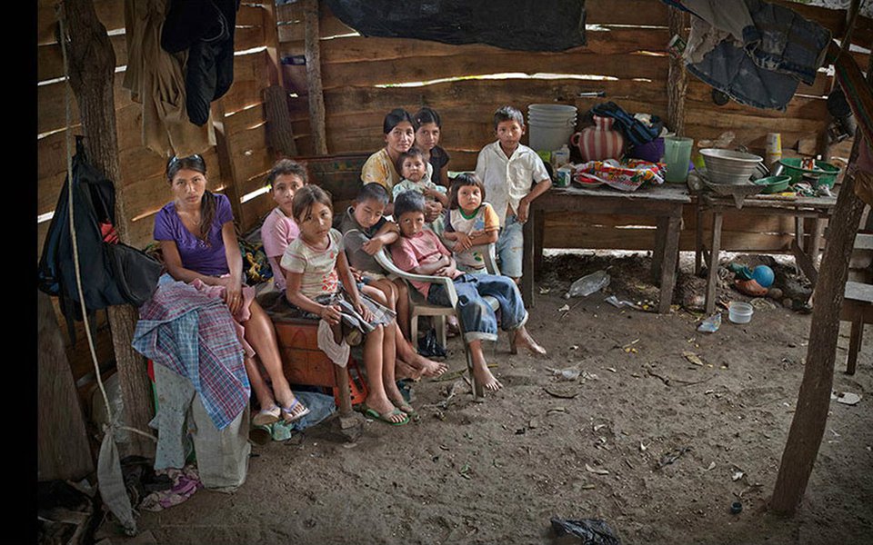 A América Latina não terá futuro enquanto não alcançar justiça fiscal, ou seja, o imposto progressivo (quem ganha mais, paga mais), a redução da corrupção e o aumento dos gastos em políticas sociais (Foto: Frei Betto) A América Latina não terá futuro enquanto não alcançar justiça fiscal, ou seja, o imposto progressivo (quem ganha mais, paga mais), a redução da corrupção e o aumento dos gastos em políticas sociais