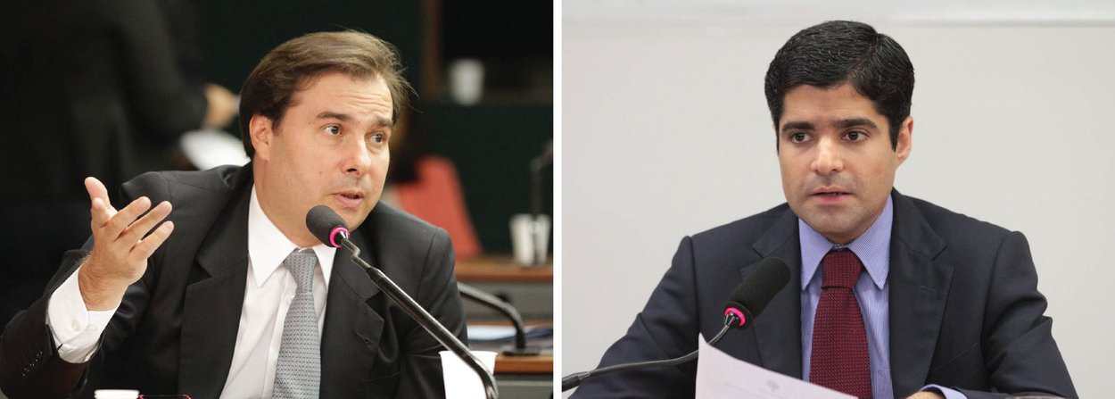 O prefeito de Salvador, ACM Neto, diz que seu correligionário Rodrigo Maia (DEM-RJ) "nunca conspirou" contra Michel Temer, embora já se trate abertamente em Brasília o 'pós-Temer', cujo protagonista seria o presidente da Câmara dos Deputados; "Maia nunca assumiu a postura de conspirar contra o governo. Ele jamais assumiu uma posição de conspirar para derrubar o governo. Ele não faz isso porque sabe da sua responsabilidade como presidente da Câmara. Ele sabe da importância da estabilidade política. Com tudo isso o Dólar está caindo e a bolsa subindo. Tudo porque o Congresso tem dado lições de responsabilidade e compromisso com a política do Brasil", disse ACM Neto (Foto: Romulo Faro) O prefeito de Salvador, ACM Neto, diz que seu correligionário Rodrigo Maia (DEM-RJ) "nunca conspirou" contra Michel Temer, embora já se trate abertamente em Brasília o 'pós-Temer', cujo protagonista seria o presidente da Câmara dos Deputados; "Maia nunca assumiu a postura de conspirar contra o governo. Ele jamais assumiu uma posição de conspirar para derrubar o governo. Ele não faz isso porque sabe da sua responsabilidade como presidente da Câmara. Ele sabe da importância da estabilidade política. Com tudo isso o Dólar está caindo e a bolsa subindo. Tudo porque o Congresso tem dado lições de responsabilidade e compromisso com a política do Brasil", disse ACM Neto